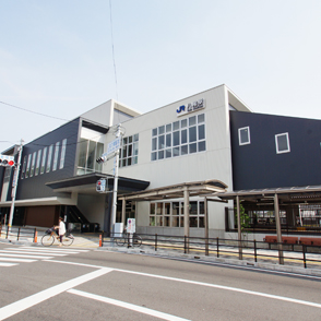 JR関西本線「八尾」駅